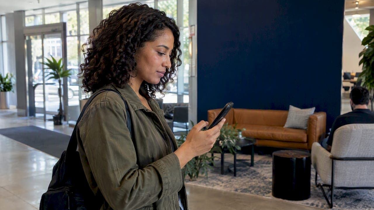 Connection Acceptance Rate: Benchmarks and What Moves It